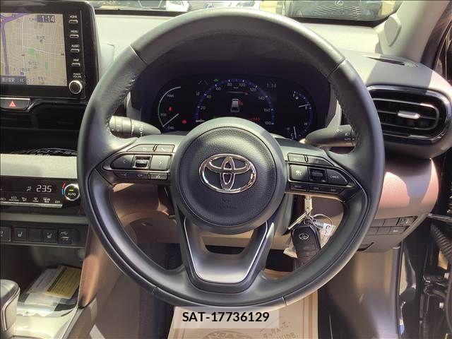 Toyota YARIS CROSS 2021-01 7621650-1