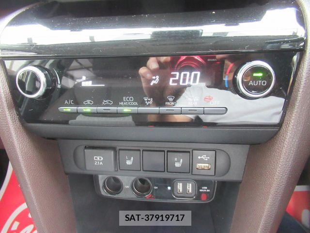 Toyota YARIS CROSS 2021-10 7621655-19