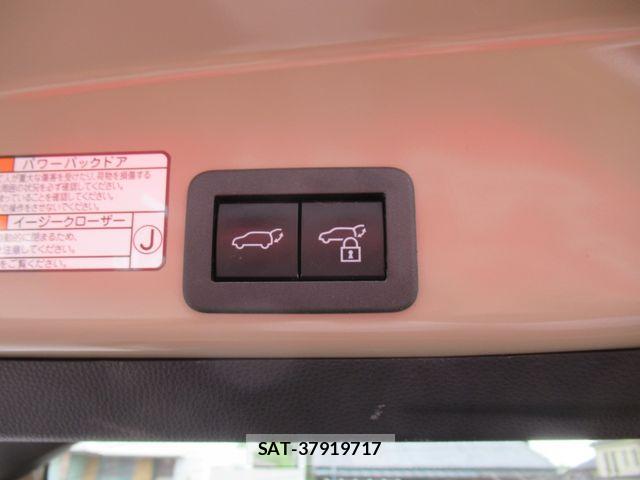 Toyota YARIS CROSS 2021-10 7621655-22