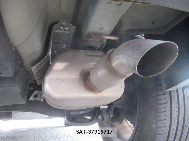 Toyota YARIS CROSS 2021-10 7621655-29