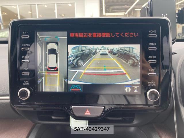 Toyota YARIS CROSS 2023-05 7621652-16