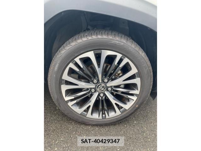 Toyota YARIS CROSS 2023-05 7621652-2