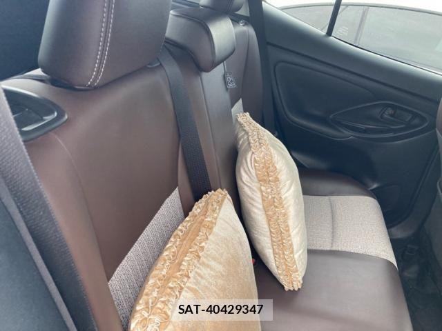 Toyota YARIS CROSS 2023-05 7621652-8