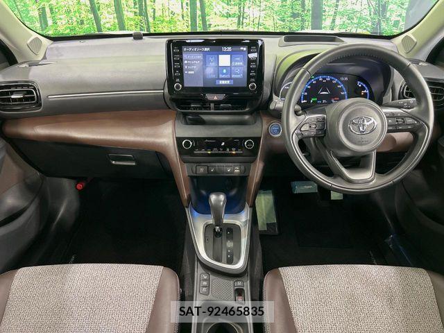 Toyota YARIS CROSS 2020-12 7621639-1