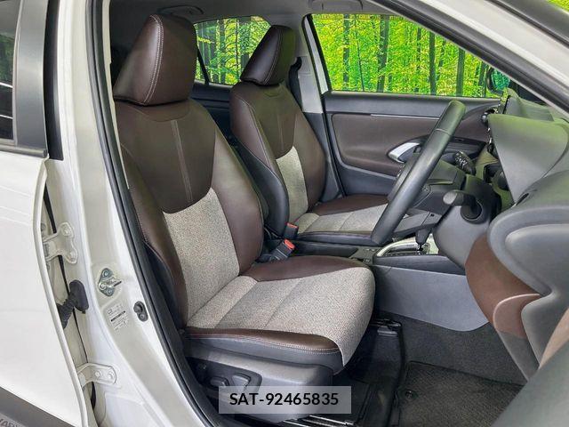 Toyota YARIS CROSS 2020-12 7621639-7