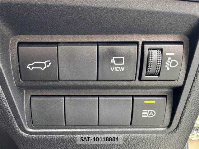 Toyota YARIS CROSS 2022-03 7621658-5