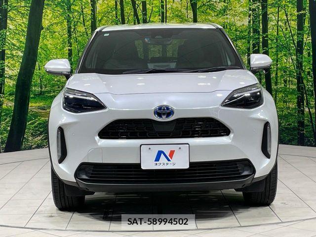 Toyota YARIS CROSS 2022-12 7621638-13