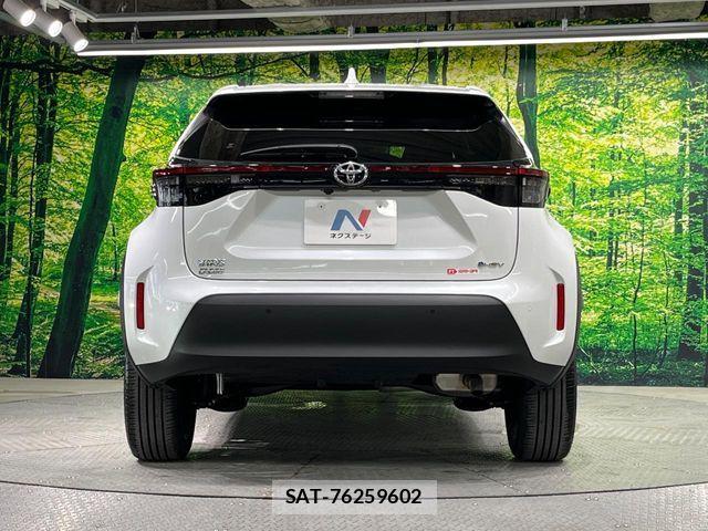 Toyota YARIS CROSS 2025-02 7621616-14