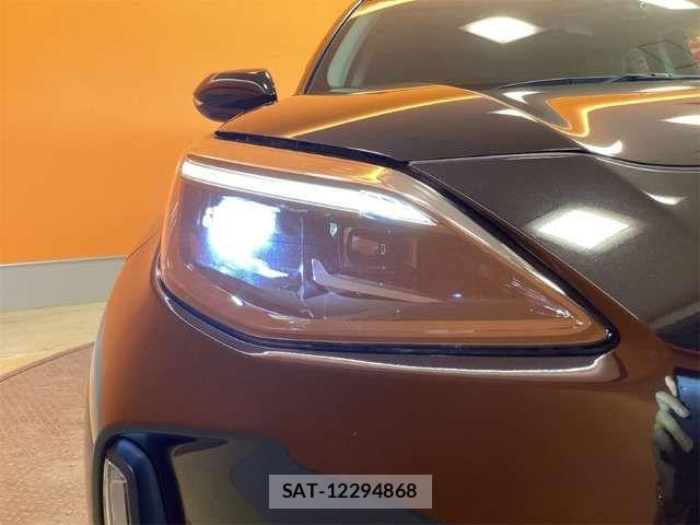 Toyota YARIS CROSS 2021-02 7621632-19