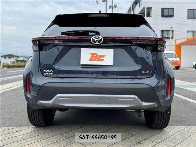 Toyota YARIS CROSS 2024-11 7621621-13