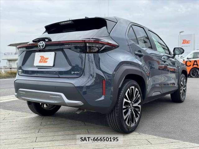 Toyota YARIS CROSS 2024-11 7621621-14