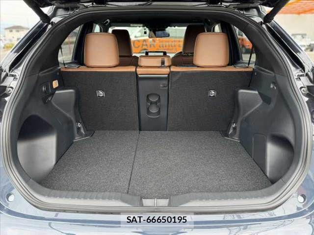 Toyota YARIS CROSS 2024-11 7621621-19