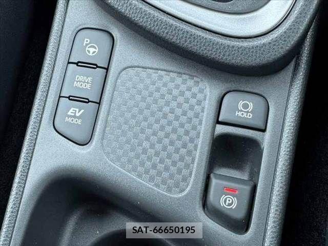 Toyota YARIS CROSS 2024-11 7621621-21