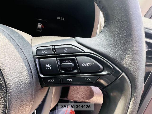 Toyota YARIS CROSS 2021-09 7621656-13