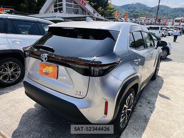 Toyota YARIS CROSS 2021-09 7621656-1