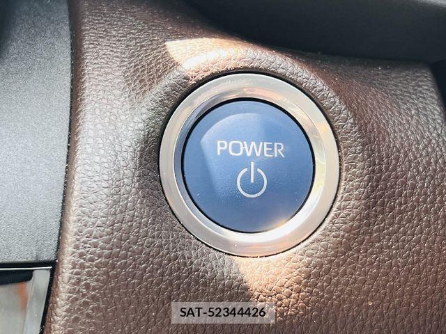 Toyota YARIS CROSS 2021-09 7621656-26