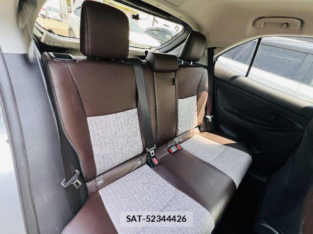 Toyota YARIS CROSS 2021-09 7621656-8