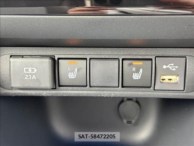 Toyota YARIS CROSS 2020-12 7621670-13