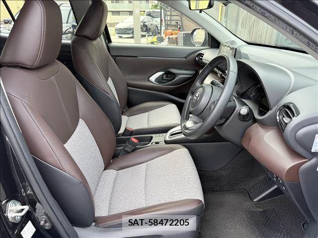 Toyota YARIS CROSS 2020-12 7621670-8