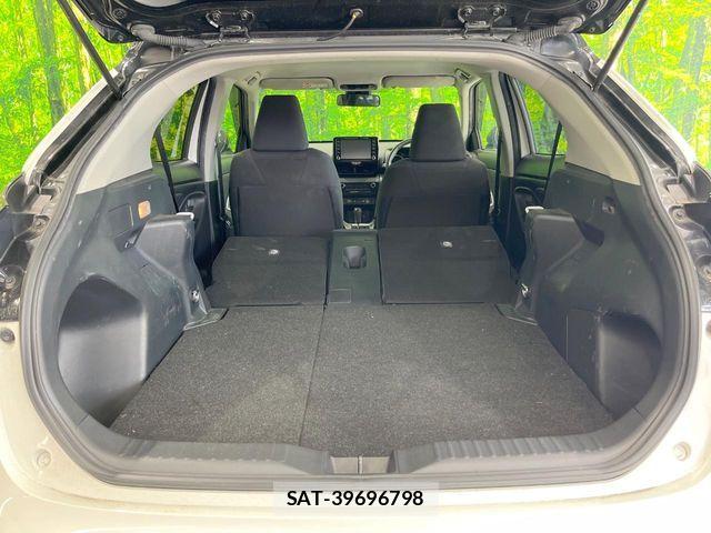 Toyota YARIS CROSS 2021-01 7621657-9
