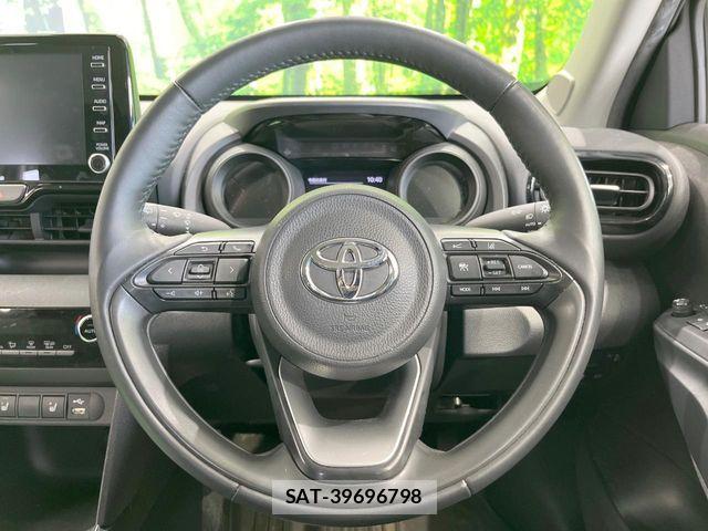 Toyota YARIS CROSS 2021-01 7621657-10