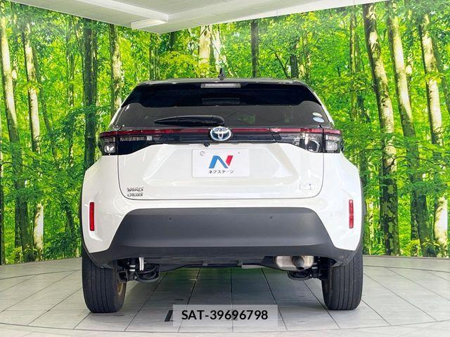 Toyota YARIS CROSS 2021-01 7621657-14