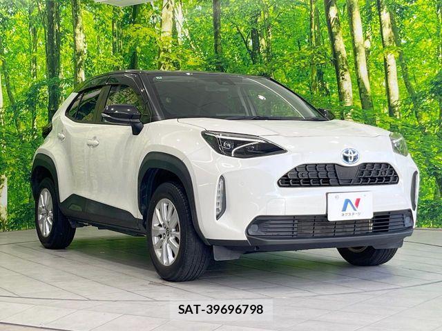 Toyota YARIS CROSS 2021-01 7621657-15