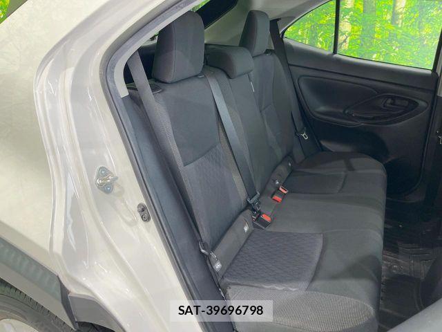 Toyota YARIS CROSS 2021-01 7621657-8