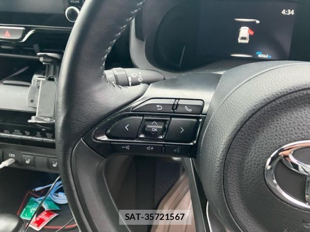 Toyota YARIS CROSS 2023-03 7621668-13
