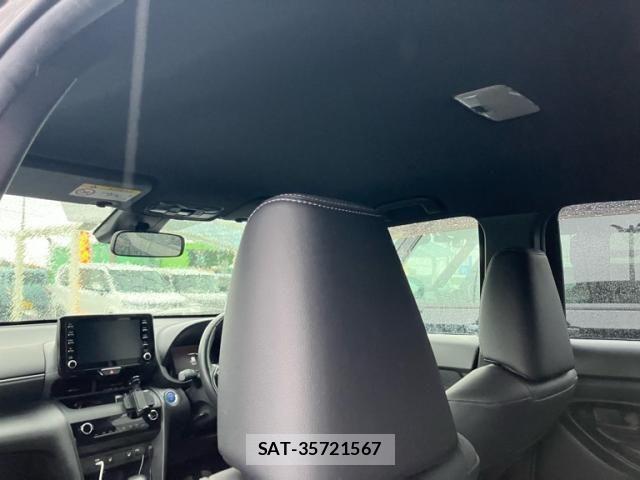 Toyota YARIS CROSS 2023-03 7621668-21