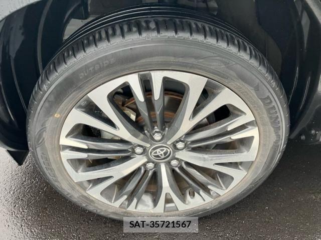 Toyota YARIS CROSS 2023-03 7621668-8