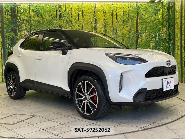 Toyota YARIS CROSS 2023-05 7621622-15