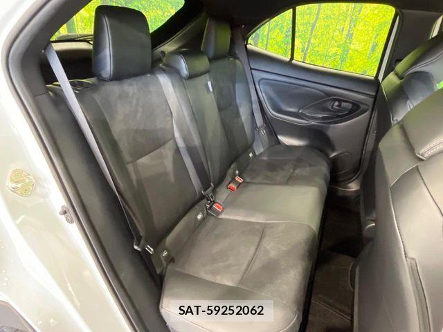 Toyota YARIS CROSS 2023-05 7621622-8