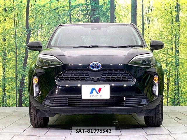 Toyota YARIS CROSS 2021-08 7621649-13