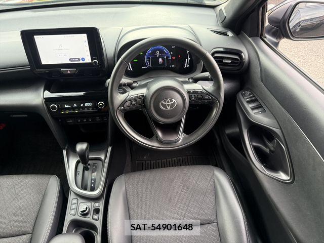 Toyota YARIS CROSS 2024-05 7621659-11