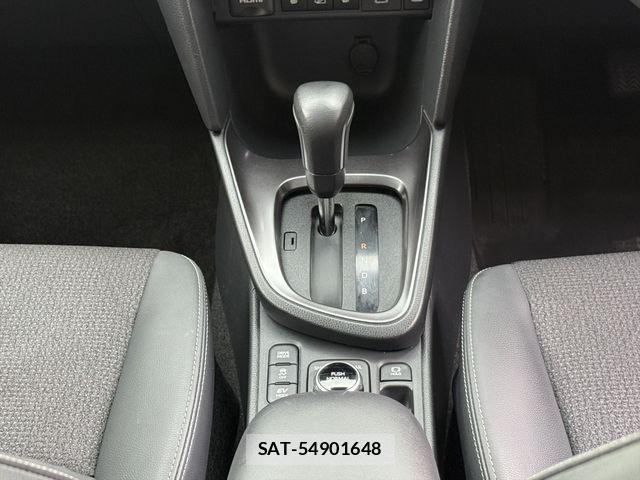 Toyota YARIS CROSS 2024-05 7621659-29