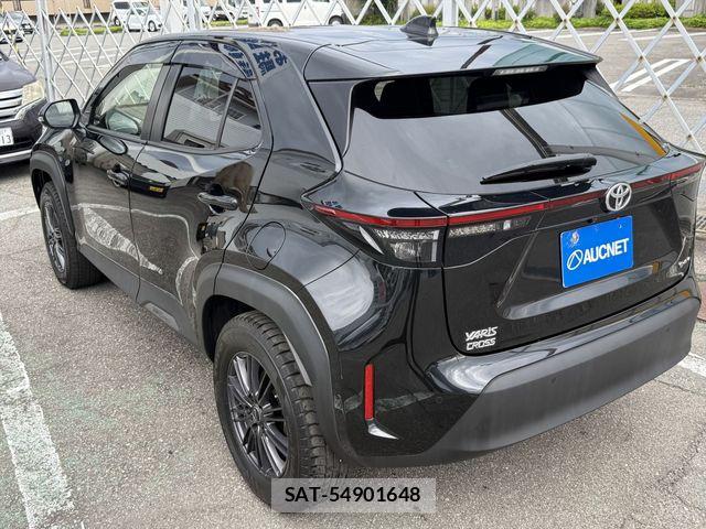 Toyota YARIS CROSS 2024-05 7621659-6