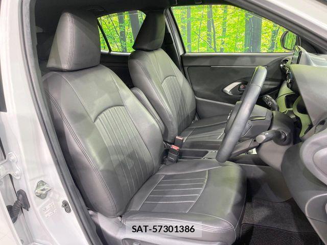 Toyota YARIS CROSS 2023-10 7621619-8