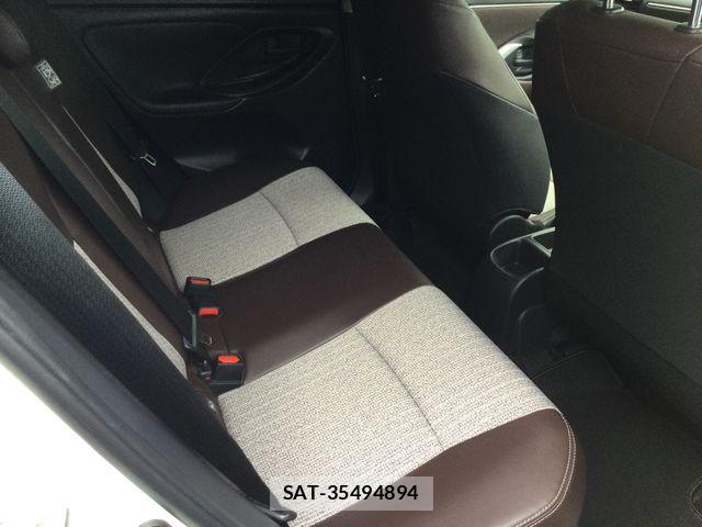 Toyota YARIS CROSS 2021-09 7621636-21
