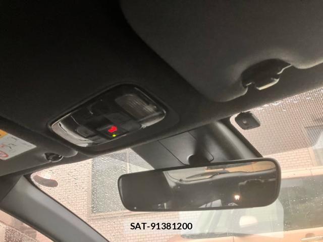 Toyota YARIS CROSS 2023-10 7621653-20