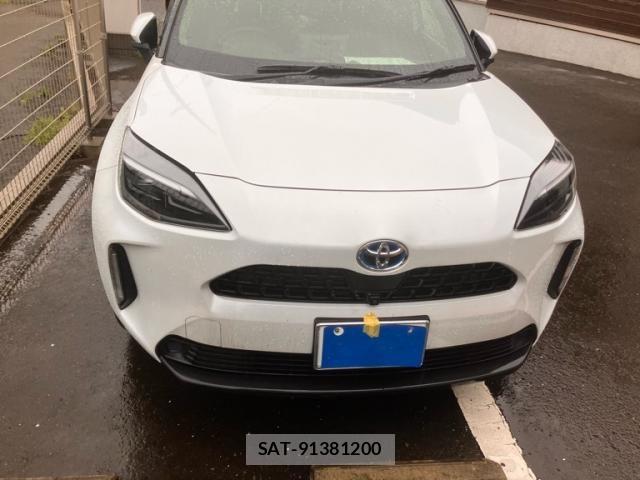 Toyota YARIS CROSS 2023-10 7621653-4