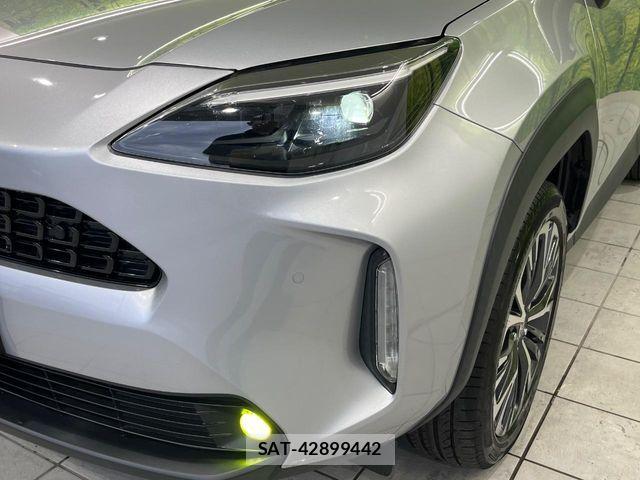 Toyota YARIS CROSS 2022-08 7621637-11