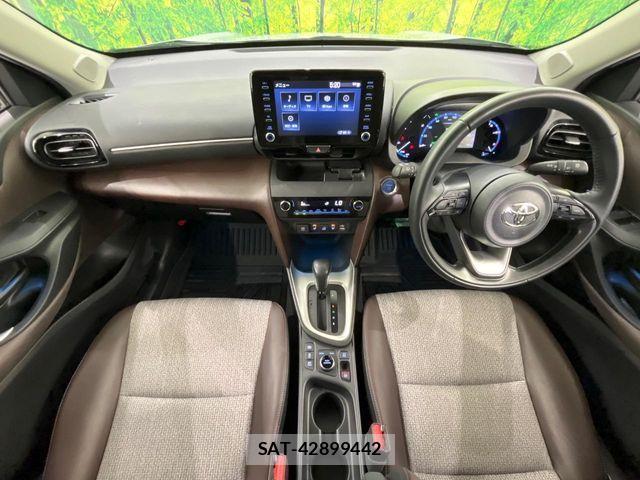 Toyota YARIS CROSS 2022-08 7621637-1