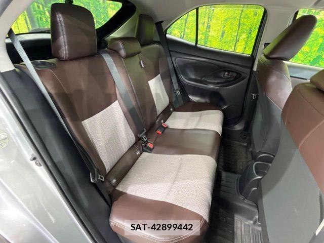 Toyota YARIS CROSS 2022-08 7621637-8