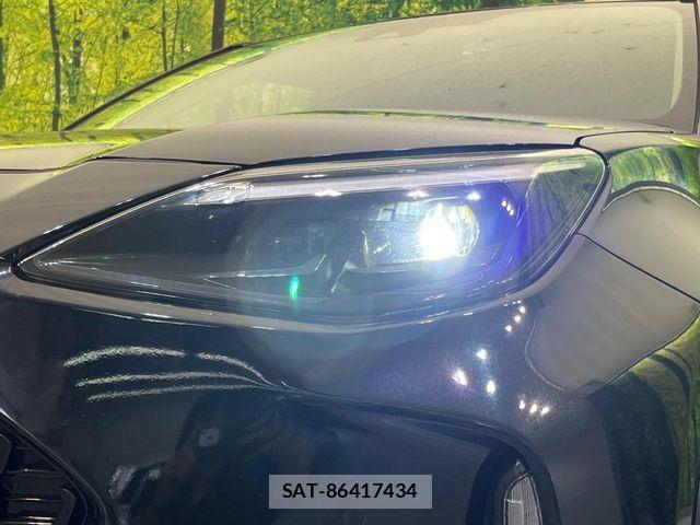 Toyota YARIS CROSS 2021-07 7621654-11
