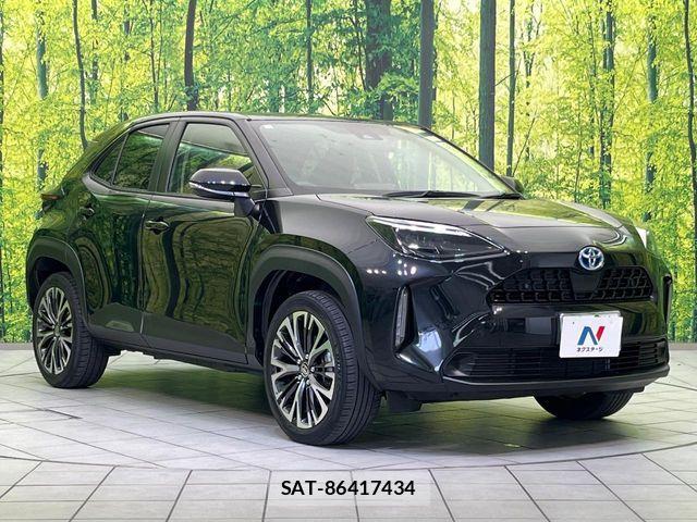 Toyota YARIS CROSS 2021-07 7621654-15