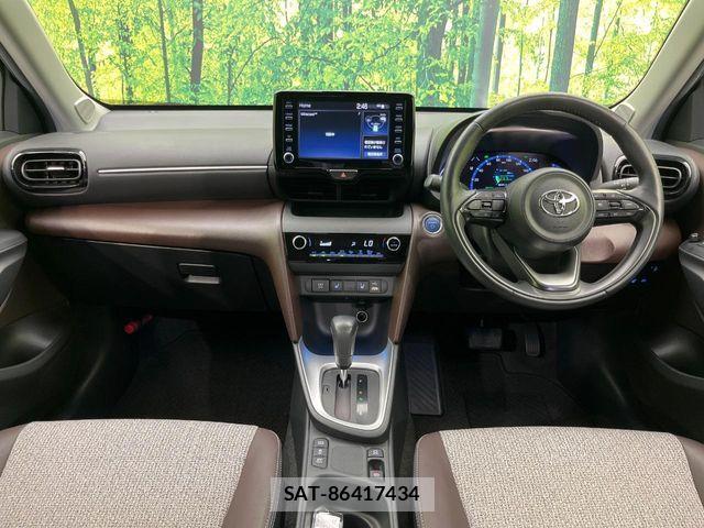 Toyota YARIS CROSS 2021-07 7621654-1