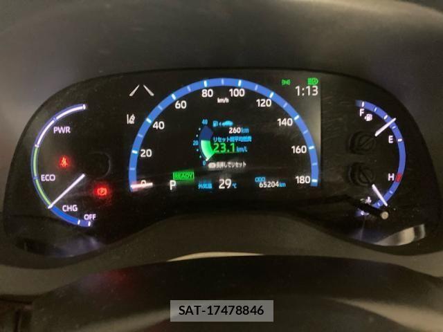 Toyota YARIS CROSS 2022-02 7621660-16