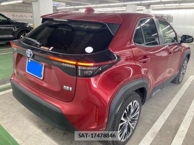 Toyota YARIS CROSS 2022-02 7621660-4