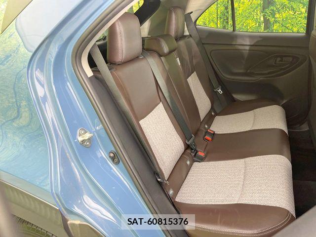 Toyota YARIS CROSS 2021-09 7621648-8